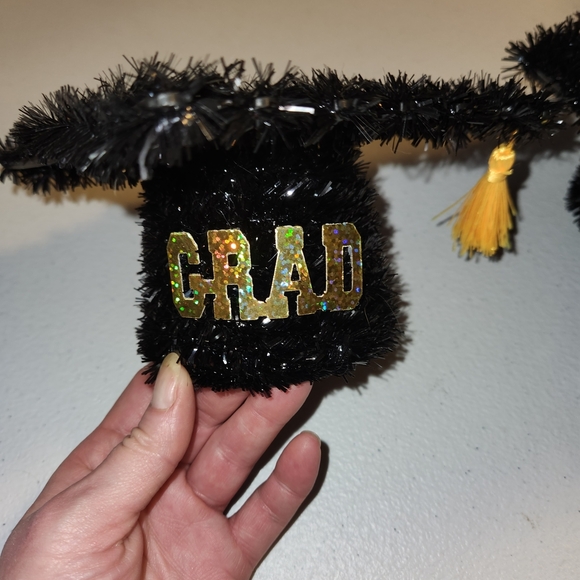 Black and Gold Graduation Cap Decor - Picture 2 of 5
